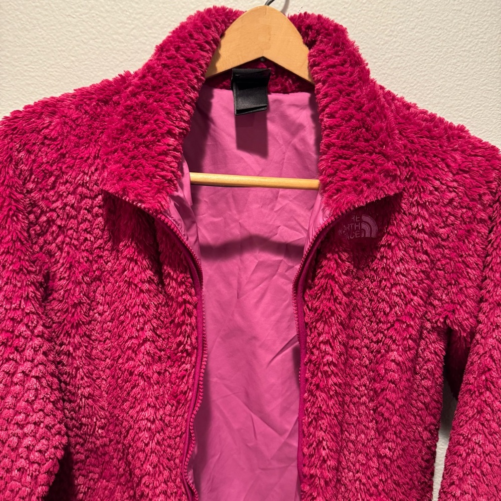 The North Face Raspberry Fleece Jacket - Picture 4 of 4
